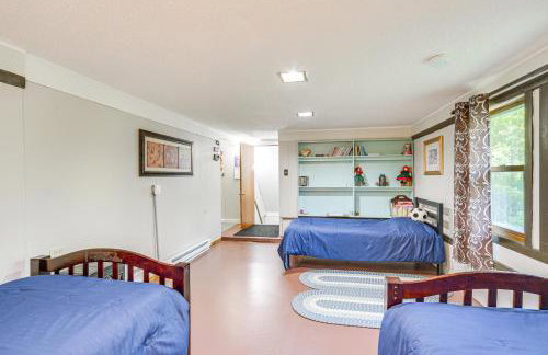 Lakefront Family Retreat with Private Dock! - Foto 19