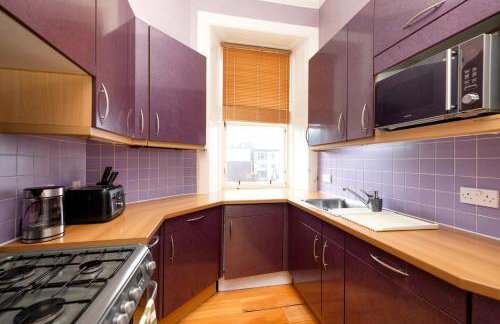 JOIVY 5 Bedroom Apt Near Meadows & George Square - Foto 4
