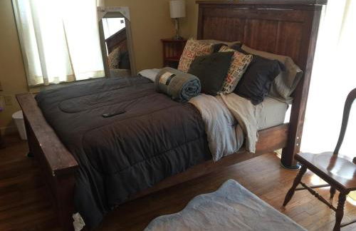 2br home with patio near lakes and walking trails - Foto 2