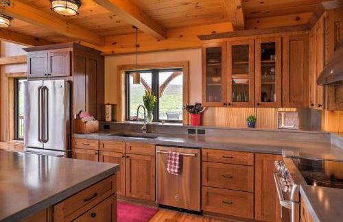 Naples Cabin with Lake Views and Wraparound Deck! - Foto 7