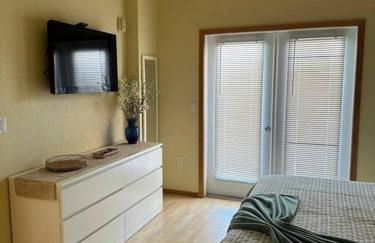 European Style Condo - Photo 40