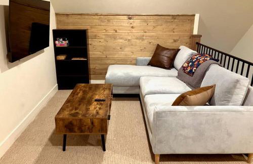 Brand NEW Cabin in the pines - Foto 55