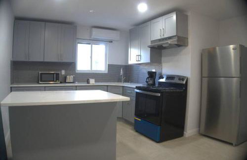 Brand new 3 bedroom apt close to all - Foto 13