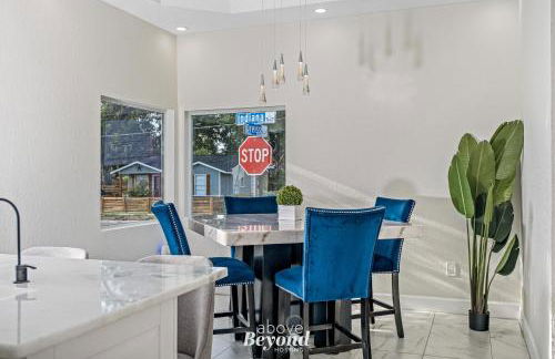 Sprawling Home w/ Rooftop Spot - Foto 30