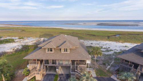 Harbor Island Beachside House - Photo 2