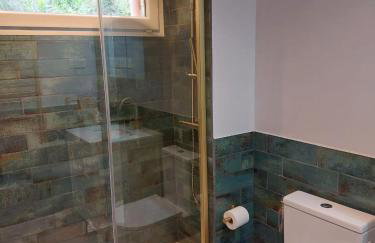 villa spacieuse piscine jacuzzi 8 chambres 16 couchages - Foto 13