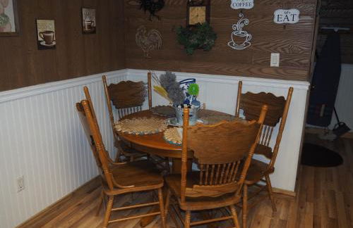 Emanuel - Cute Upstairs Apt AC Great Location - Foto 21