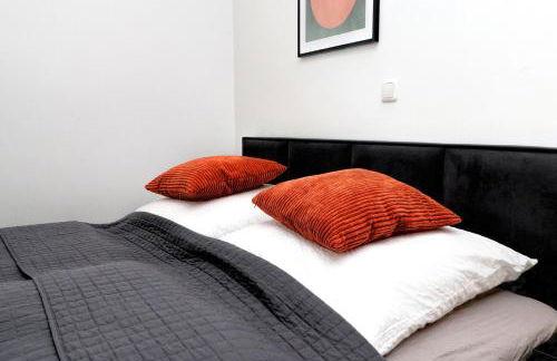 LIGHTPLACE • Große Unterkunft • 3 Schlafzimmer • Boxspring • Smart TV • Biergarten • Restaurant - Foto 14