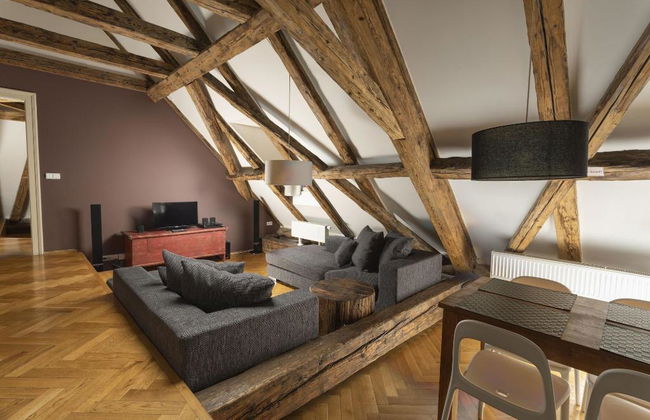 Golden Three Crowns - Foto 29