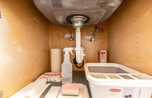 Prime Location King! Bed near Mt Clemens Downtown - Foto 23