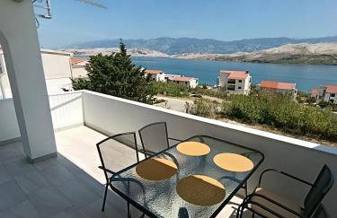 Apartments Višnja - Photo 1