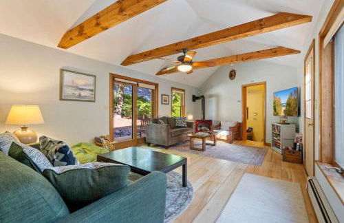 The House on Cranberry - For 8 - Photo 4