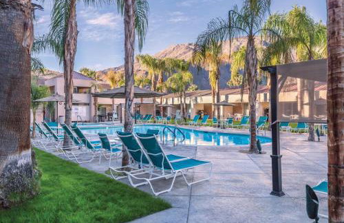 Family fun in Palm Springs in this resort 2BD condo with resort amenities including kids pool - Foto 24