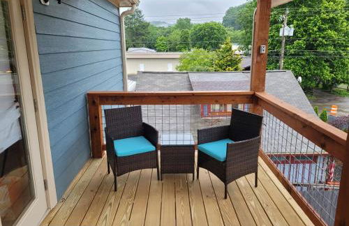 Charming Downtown Bryson City SkyLoft Studio 3 - Perfect for Couples - Foto 5