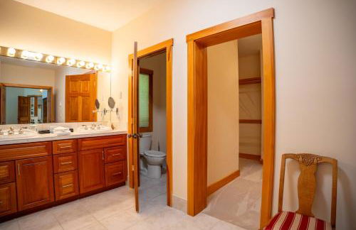 Rustic-modern Lake House in Milton Near Burlington and Eagle Mountain - Foto 62