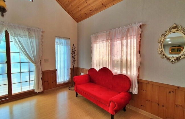 Castel on the hill pension - Photo 19