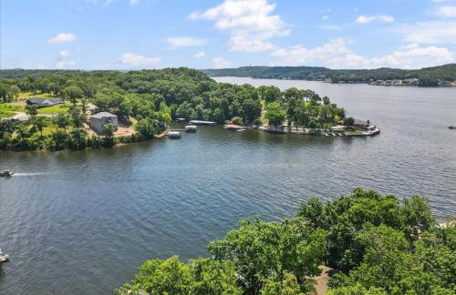 Pet Friendly A Frame w/ Private Dock & Great Lake Views - Foto 53