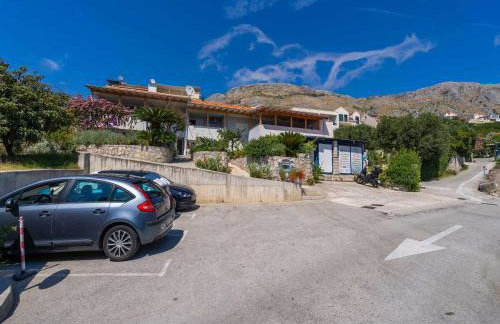 Apartments Djurkovic - Deluxe Studio with Balcony and Garden View - Foto 28