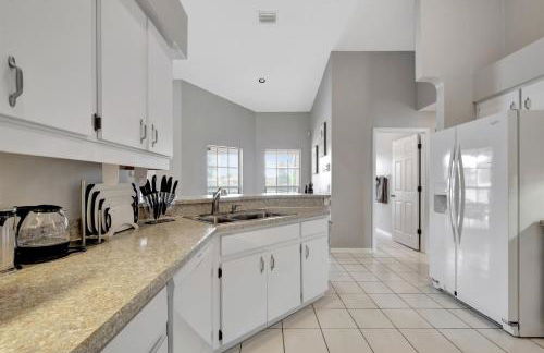 Pool Waterfront Lake 12 PPL Gorgeous - Foto 39