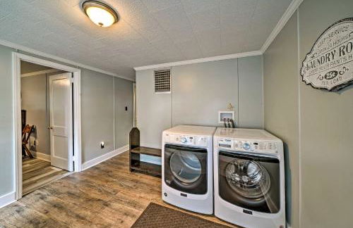 Boat and Ski Home on Edinboro Lake with Grill! - Foto 26