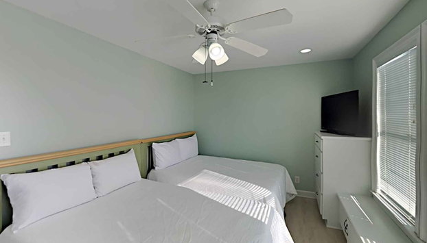 Lollygaggin' #1B - Foto 4, Habitación