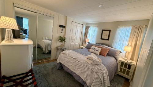 Cozy Cabin Vibe in the City - Foto 2