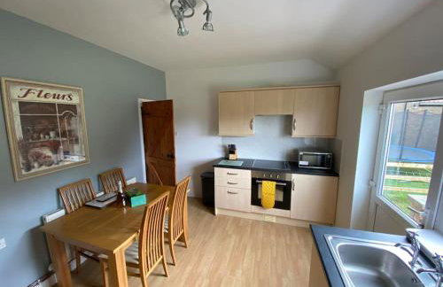 Idyllic Whitby Cottage, with sea views, sleeps 6 - Foto 12
