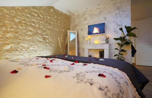 Les Charmes du Lac Gite Romantique avec jacuzzi privatif - Foto 16