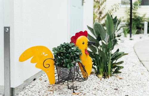 Hemingway KeyWest Vibes-mid term 2BR/1ba | St Pete - Foto 16