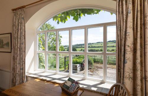 Swallows’ Barn - Photo 23