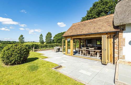 Hilltop Cottage - Photo 27