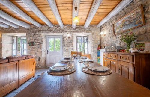 Gîte Le Moulin du Chambon 6/8 pers - Foto 13