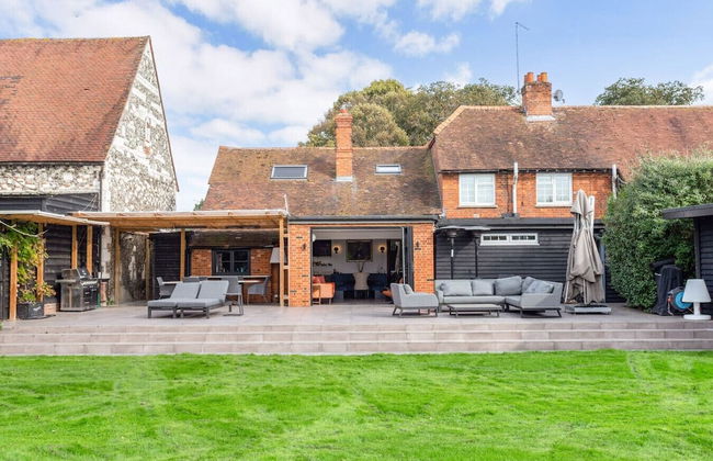 Crazy Fox House - From 600 Per Night - Foto 1