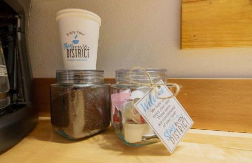 #StayInMyDistrict Overlook Backyard Tiny Suite - Photo 11