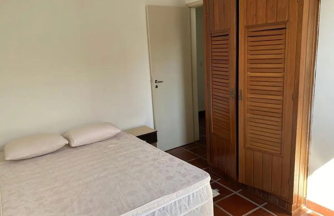 Apto na Enseada a 50 metros da praia - Foto 5