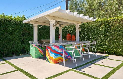 Pineapple Splash! Complete Privacy! Salt Pool! - Photo 3