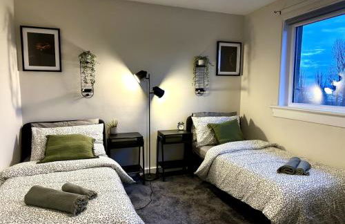 Relaxing Modern Apartment with 6 beds, New Furniture&Repair - Foto 12