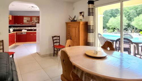 Beautiful Home In Mejannes-Le-Clap - Photo 4