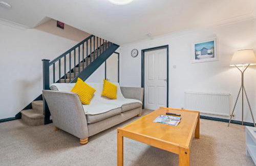 Modern Stay in Nuneaton with Free Parking - Foto 8