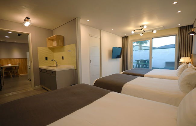 Pool & Villa Sorang - Photo 23