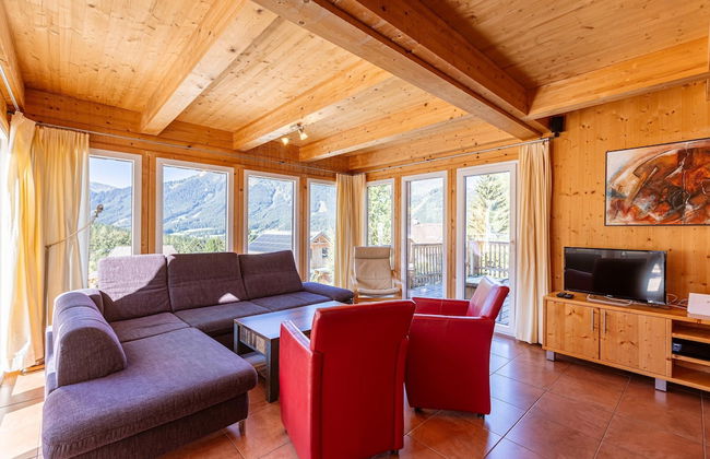 Majestic Chalet With Sauna and Whirlpool - Photo 21