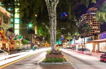 Modern Condo by the Beach, Water Taxi Stop, Prime Location! - Foto 32