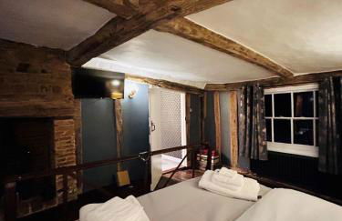 The Foremans House, With Hot Tub, A luxurious Historical pre 16th Century Grade II Listed House, location Essex in a picturesque Village, Country Pub In walking Distance - Foto 57
