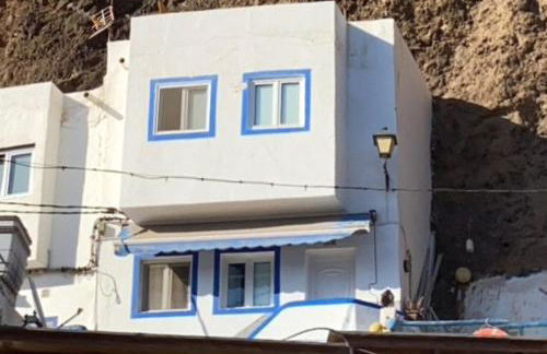 Tufia Cave Beach Home Preciosa casa cueva en frente del oceano - Foto 25