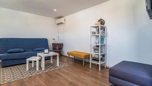 Nice Home In San Juan De Los Terrer - Foto 3