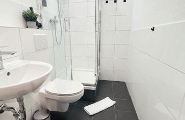 Central City Apartment for 8 in Hamburg - Foto 13