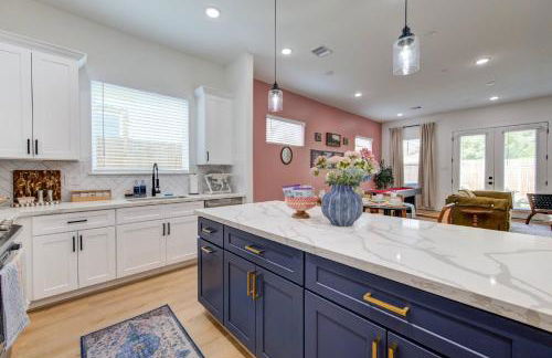 3BD Central Stay | BBQ, Games & Backyard Fun - Foto 27