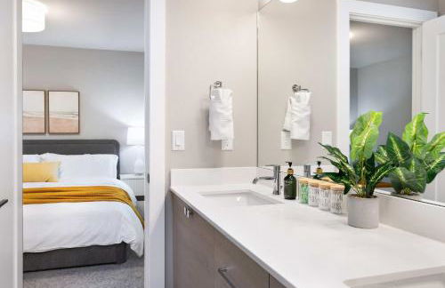 Modern Kirkland 4BR Family Oasis Kids Paradise - Photo 61