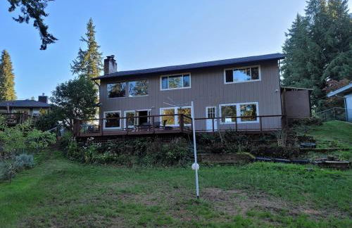 Riverside Home With a Rustic Charm - Foto 30