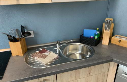 Exklusive Stadtwohnung am Elbradweg: Best-Preis-FEWO Rathausblick 1 für max. 3 Pers. inkl. WLAN, Prime Video & Self Check-In - Foto 16